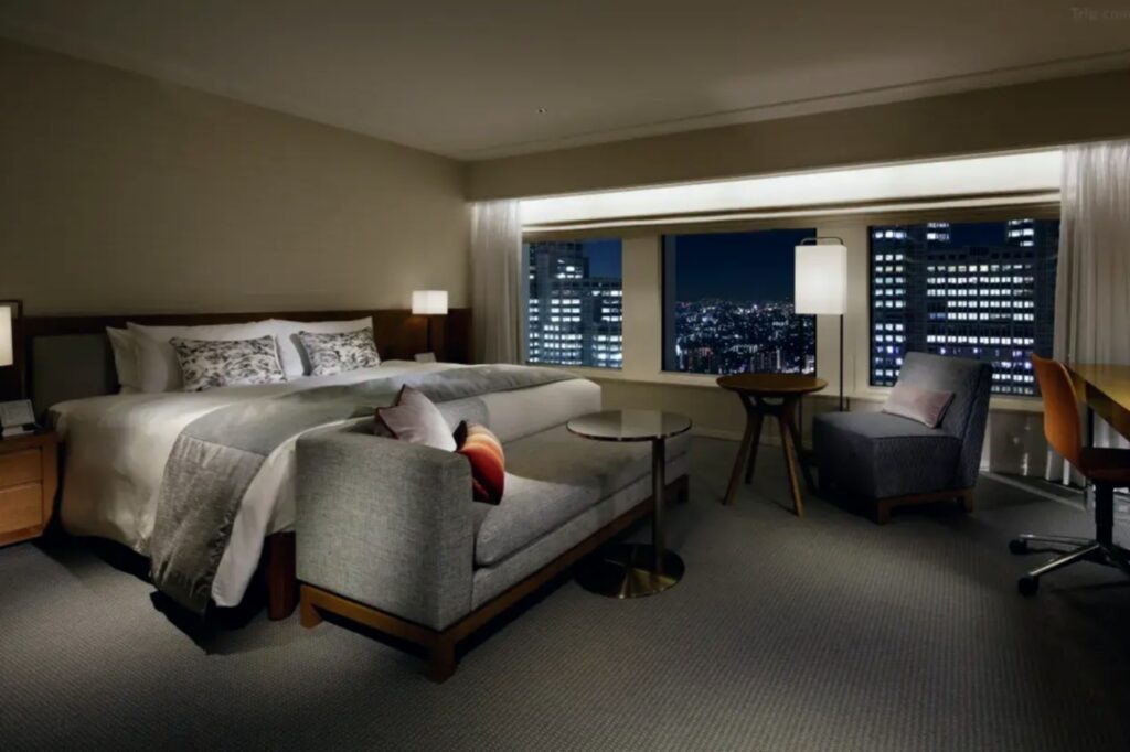 게이오 플라자 호텔 도쿄 객실 인테리어 | Keio Plaza Hotel Tokyo Room Interior