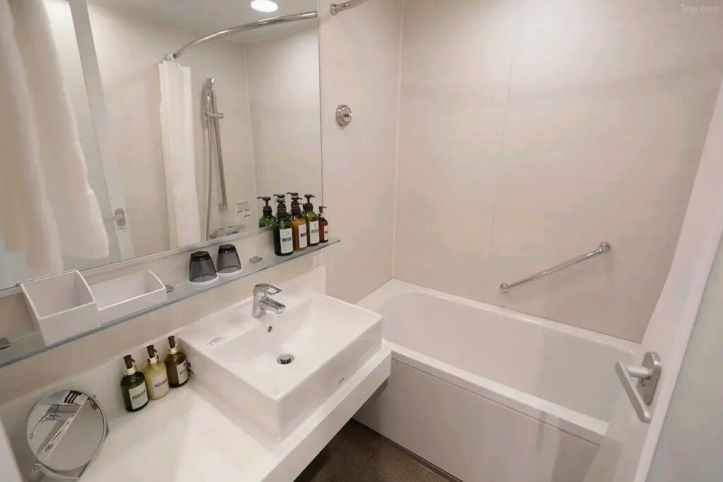 닛폰 세이넨칸 호텔 욕실 시설 | Nippon Seinenkan Hotel Bath