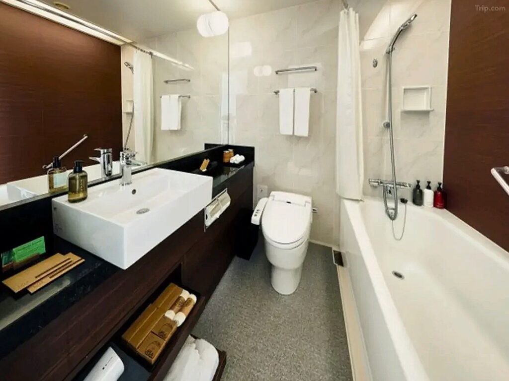 Park Hotel Tokyo bathroom - Tokyo Hotel Park Hotel Tokyo bathroom | Park Hotel Tokyo Bathroom