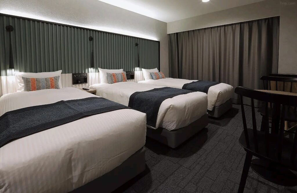 더 낫 도쿄 신주쿠 객실 - 도쿄 호텔 더 낫 도쿄 신주쿠 객실 | The Knot Tokyo Shinjuku Guest Room
