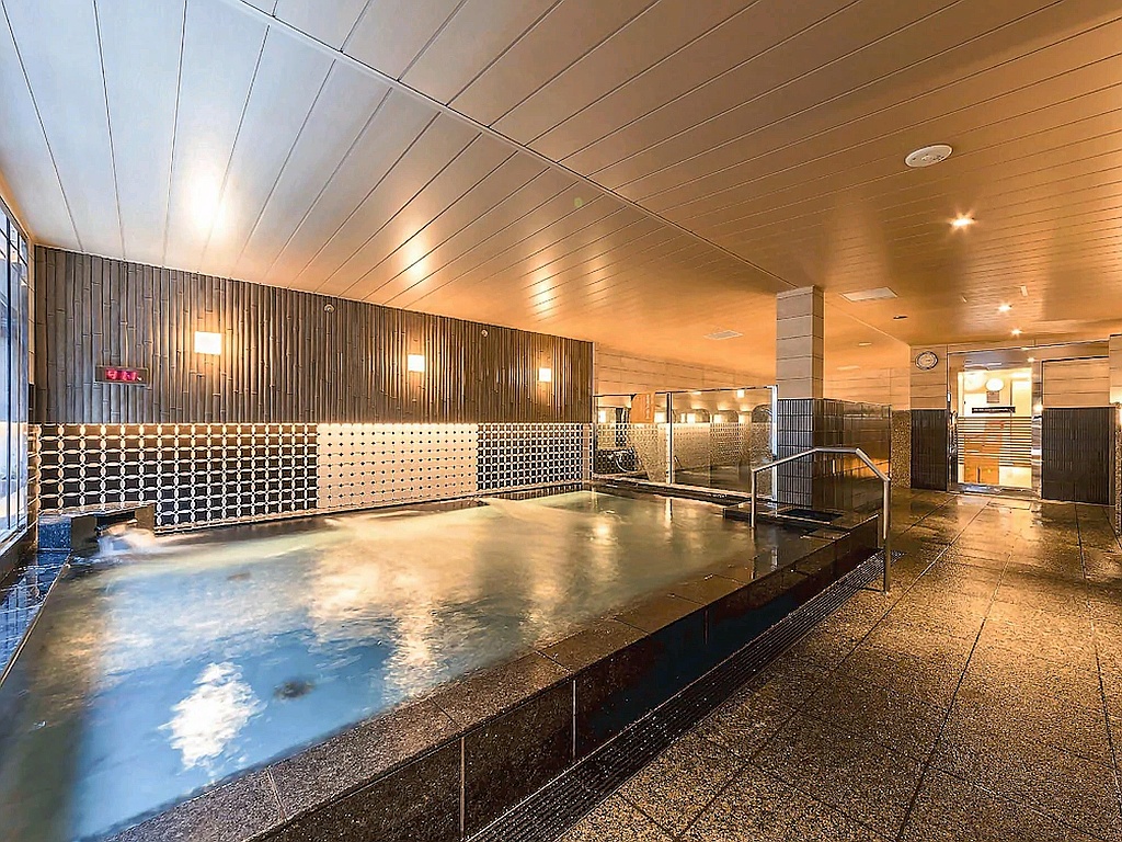 도쿄 APA 호텔 앤 리조트 롯폰기 에키히가시 편의 공간 | Apa Hotel & Resort Roppongi-Eki-Higashi Station East Convenience Area