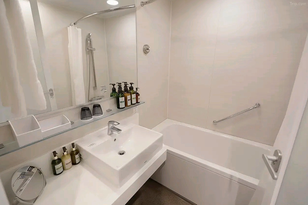 닛폰 세이넨칸 호텔 - 도쿄 호텔 닛폰 세이넨칸 호텔 욕실 시설 | Nippon Seinenkan Hotel Bath