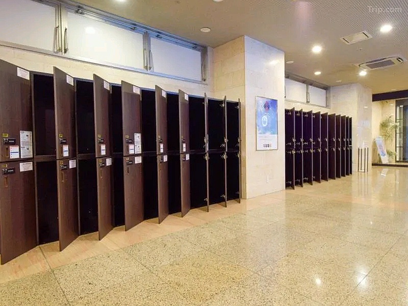 니시테츠 인 신주쿠 공용 공간 | Nishitetsu Inn Shinjuku Common Area