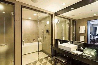 더 로얄 파크 호텔 도쿄 시오도메 욕실 | The Royal Park Hotel Tokyo Shiodome Bathroom